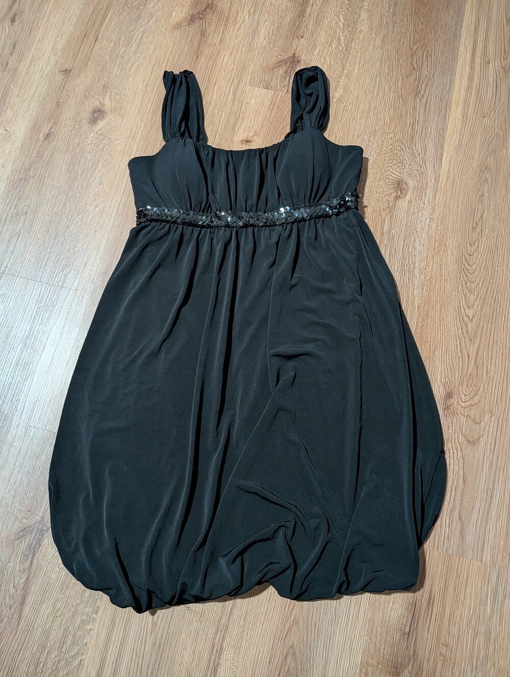 AGB Y2K Black Sequin Babydoll Bubble Hem Dress 8
